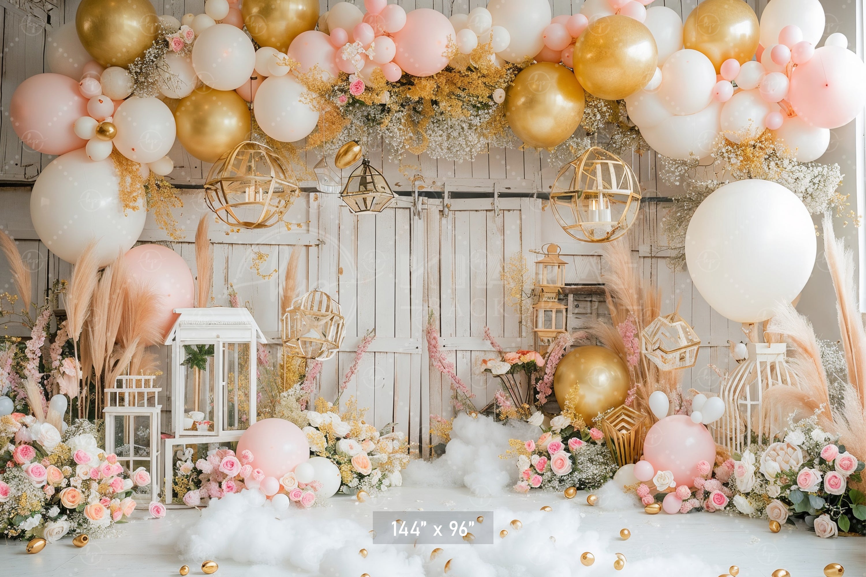 Golden Elegance Charm Backdrop