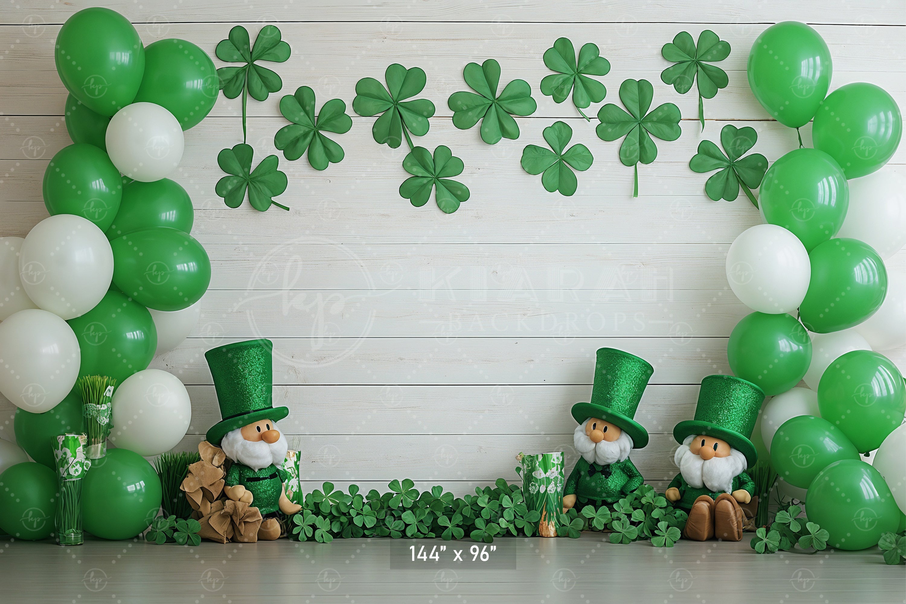 Rustic Shamrock & Gnome Gathering Backdrop