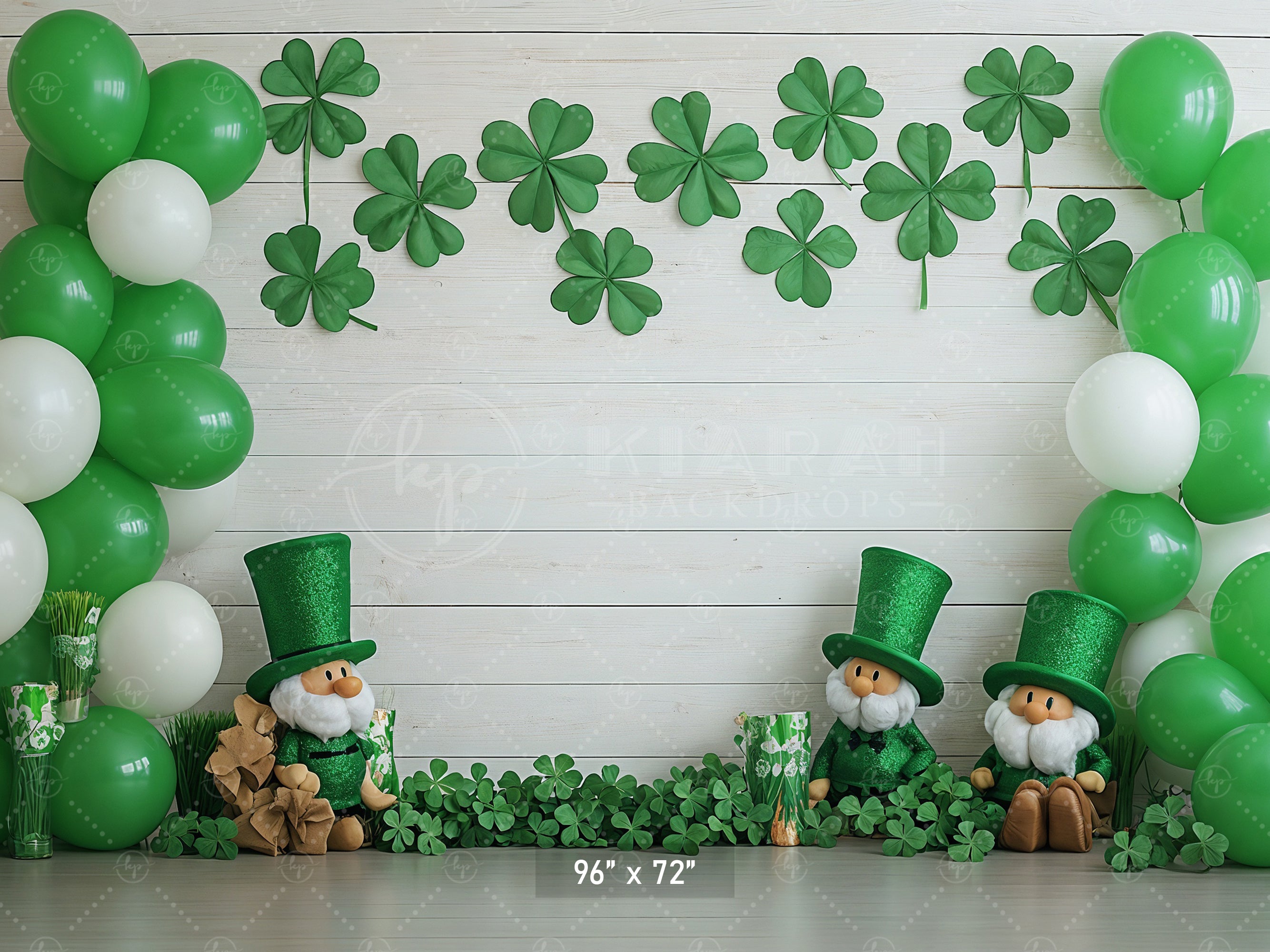 Rustic Shamrock & Gnome Gathering Backdrop